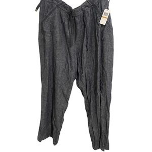 - NWT Jolt pants